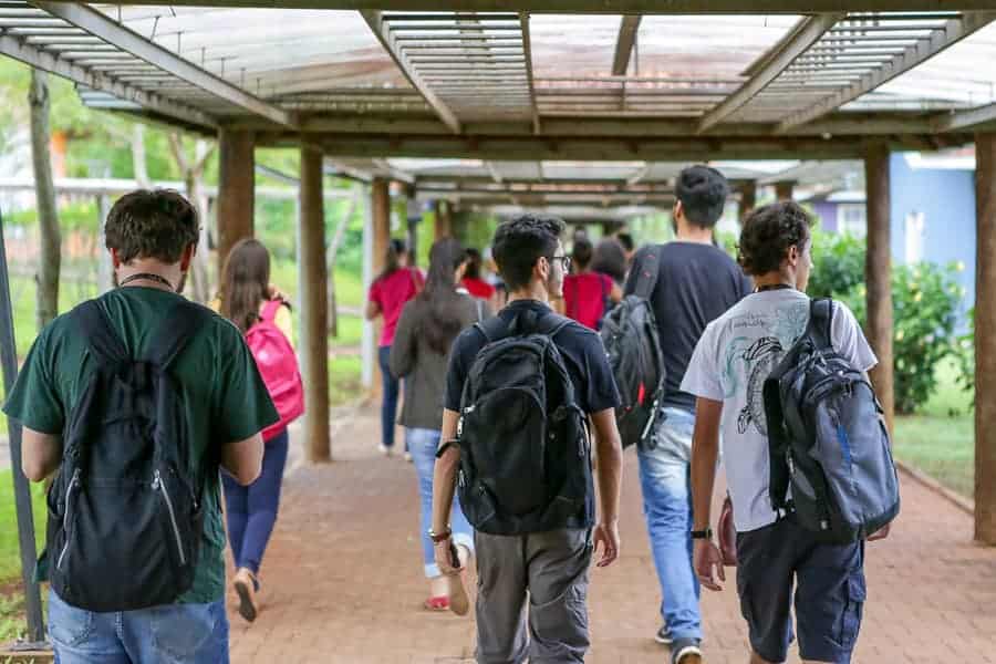 Somente em 2022 estiveram conectados ao ambiente educacional do PTI-BR mais de 6 mil estudantes e 500 professores. Somente em 2022 estiveram conectados ao ambiente educacional do PTI-BR mais de 6 mil estudantes e 500 professores.