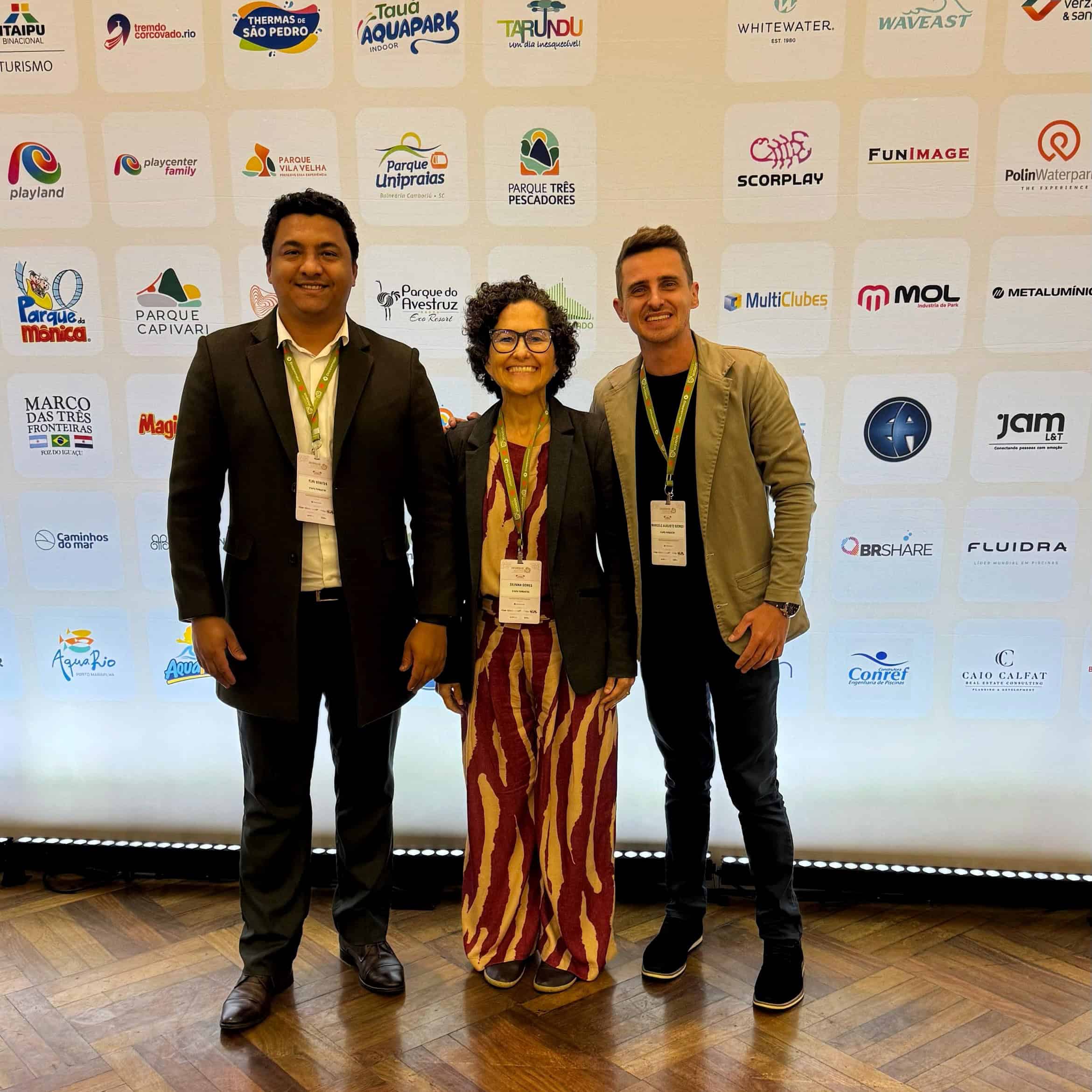 IMG 1094 Da esquerda para a direita: Yuri Benites, diretor de Turismo; Silvana Gomes, gerente de Turismo Sustentável; e Marcelo Giongo, gerente do Complexo Turístico Itaipu.
