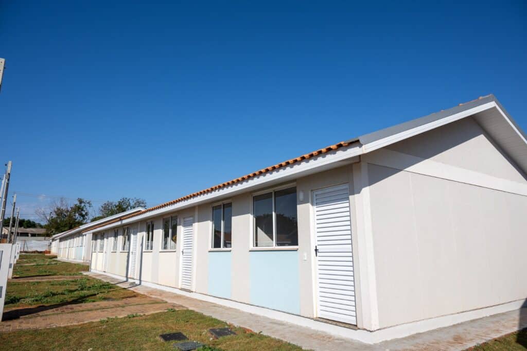 Itaipu e Itaipu Parquetec concluem obras do primeiro lote do Projeto Moradias.