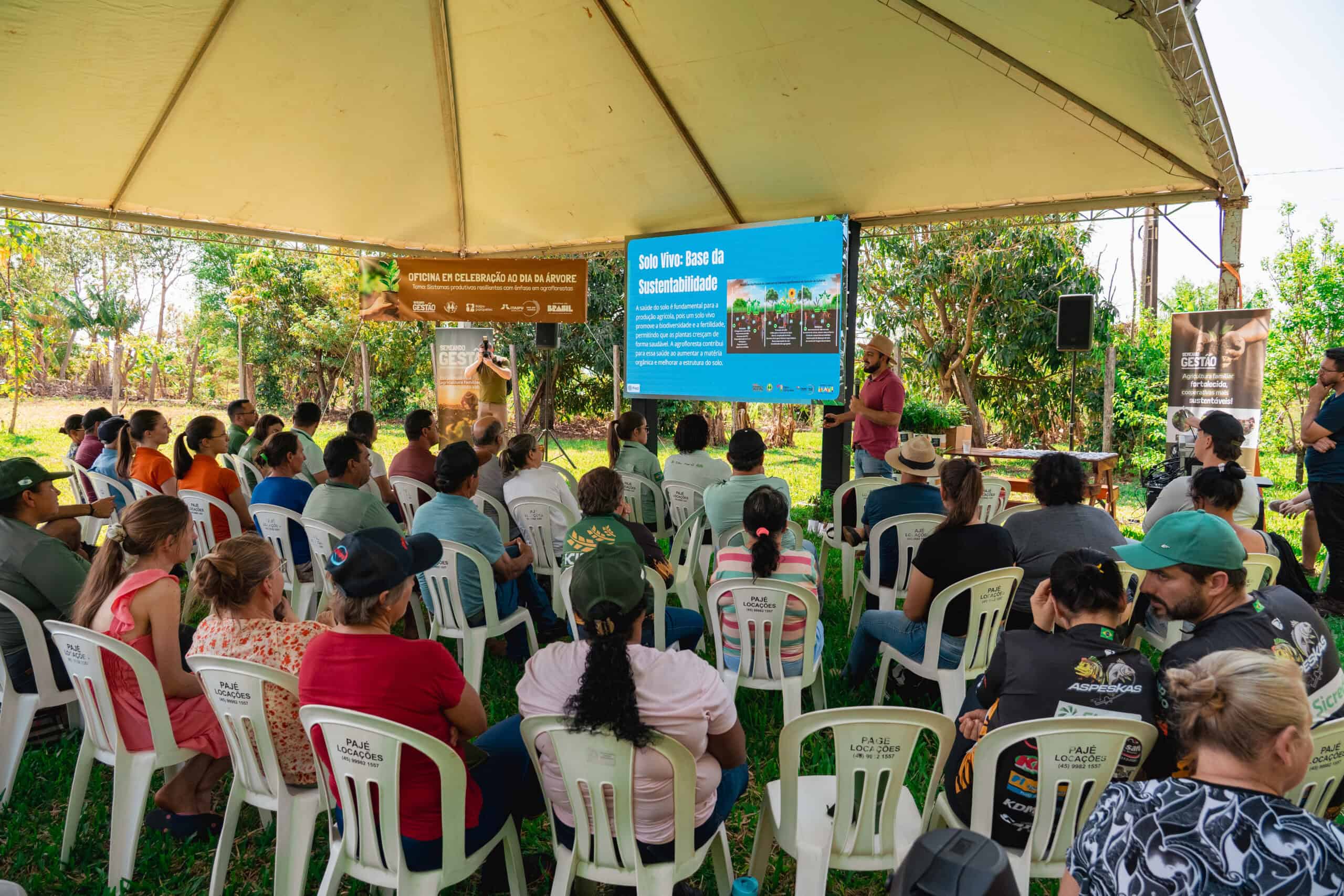 Convênio Semeando Gestão celebra Dia da Árvore com oficina sobre agrofloresta em Diamante D'Oeste. Convênio Semeando Gestão celebra Dia da Árvore com oficina sobre agrofloresta em Diamante D'Oeste.