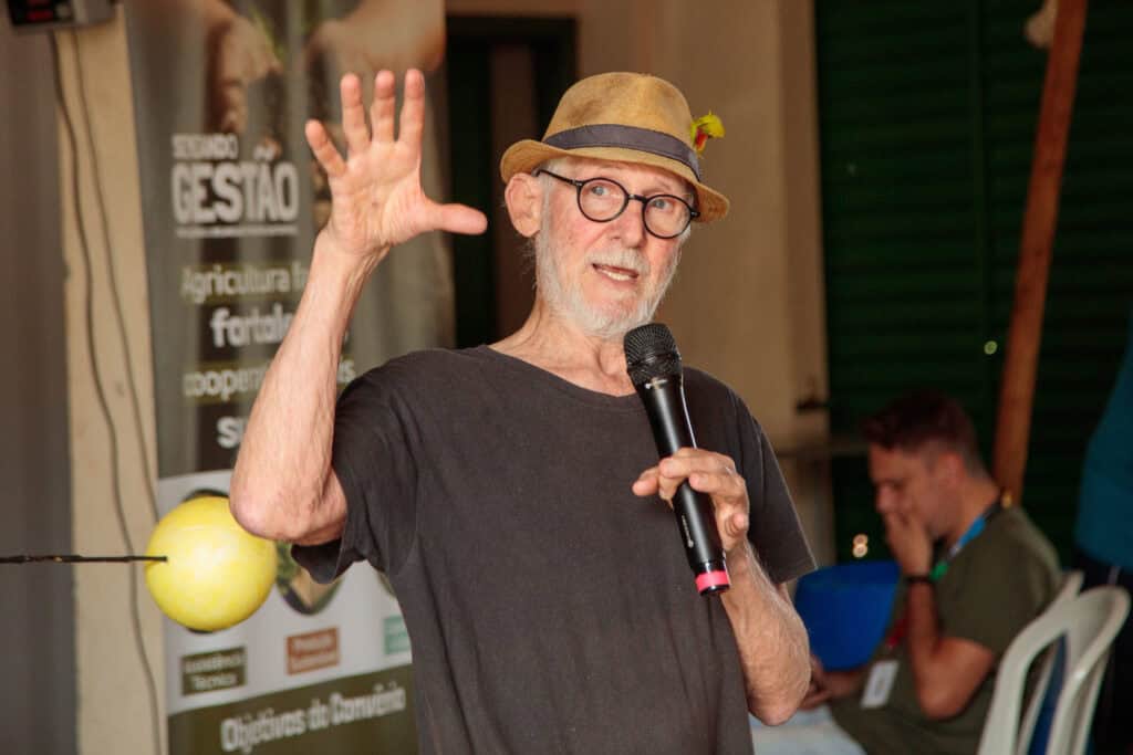 54829905489 79b8838ee2 6k