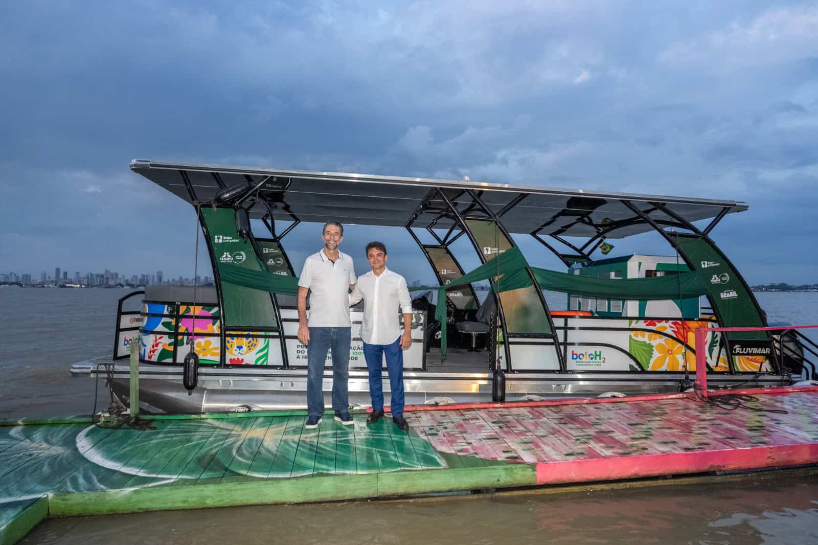 Primeiro barco 100% movido a hidrogênio verde da América Latina já navega pelos rios de Belém.