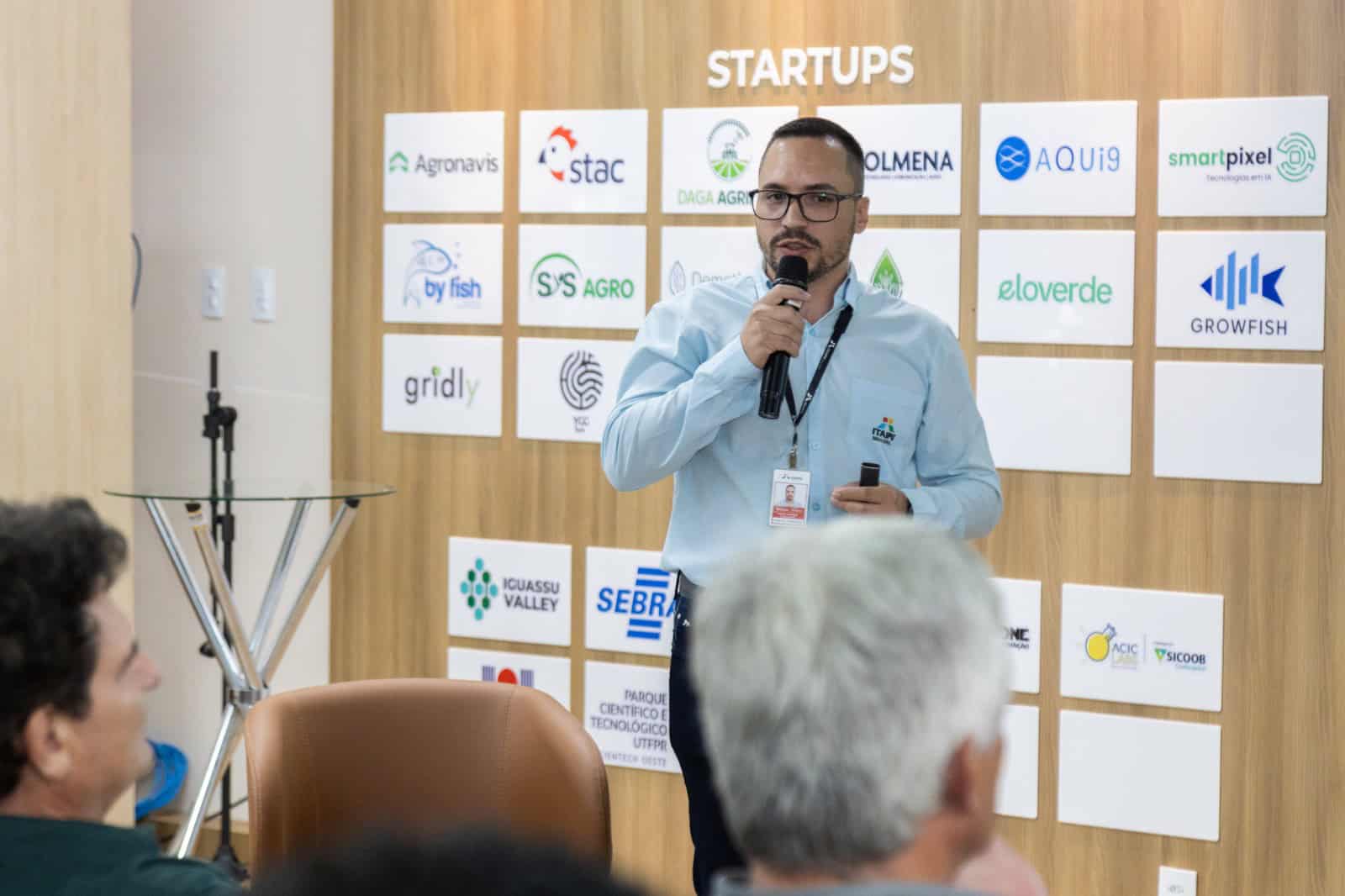 No Show Rural, Itaipu apresenta impacto de investimentos no dia a dia de agricultores e aquicultores.