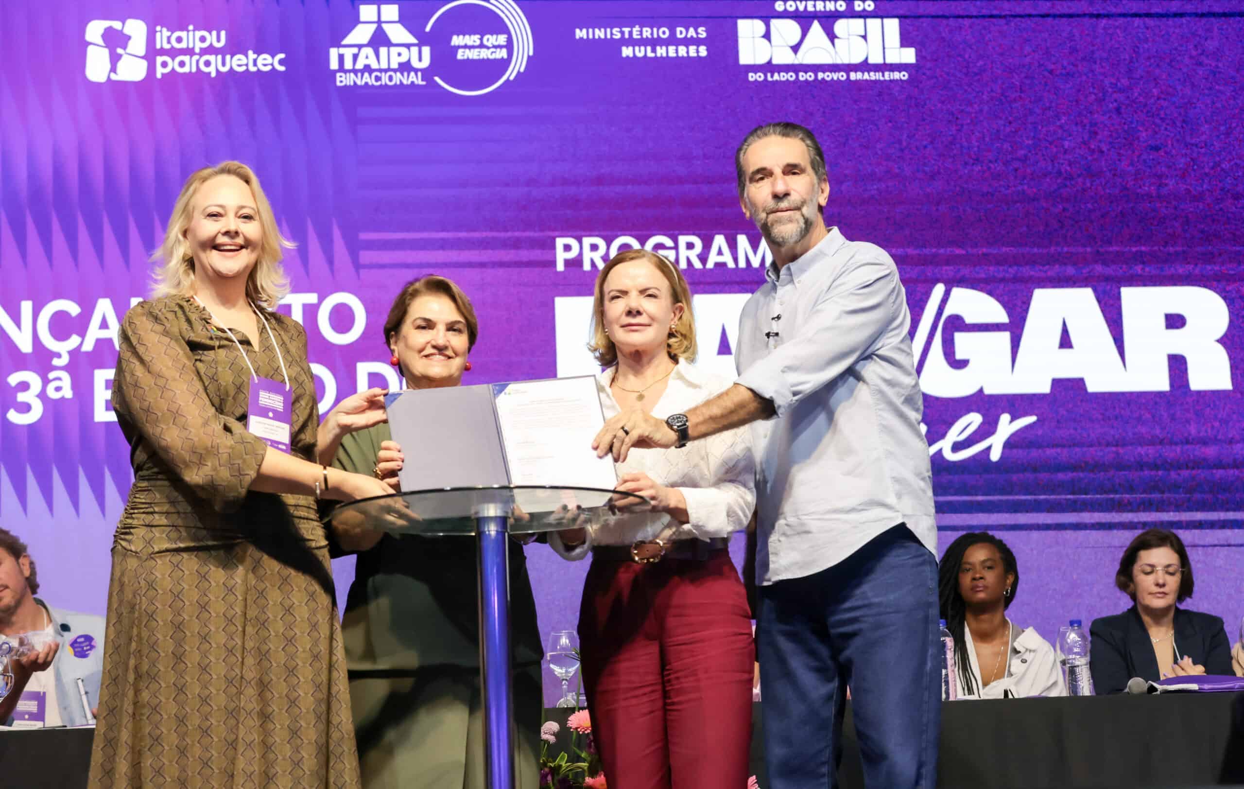 Hangar Mulheres integra agenda nacional de apoio às mulheres e impulsiona inovação, empreendedorismo e protagonismo feminino.