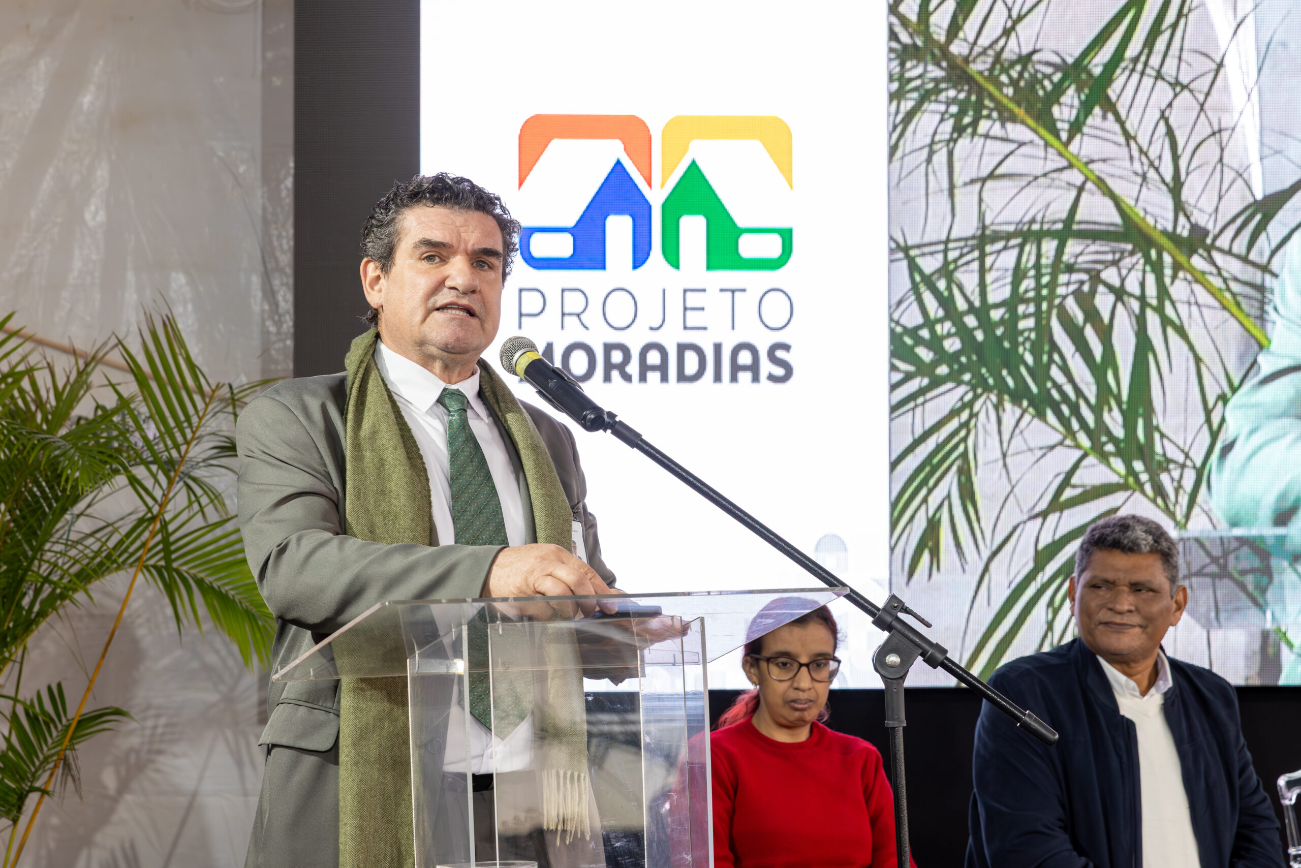 Projeto Moradias entrega segundo lote de casas e amplia impacto social e ambiental em Foz.