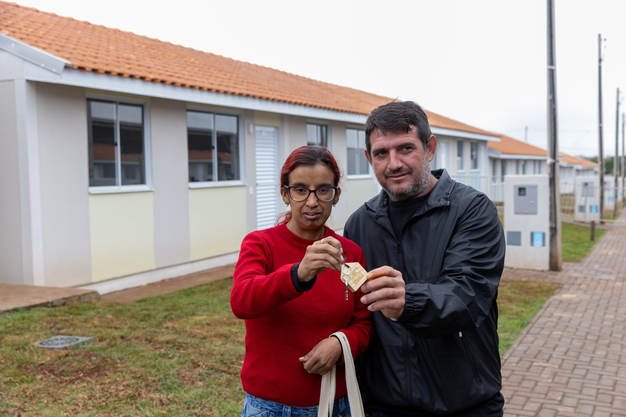 Projeto Moradias entrega segundo lote de casas e amplia impacto social e ambiental em Foz.